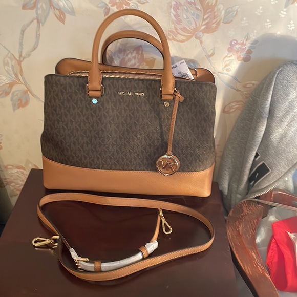 ‼️SOLD‼️ Michael Kors Bag - Picture 3 of 7